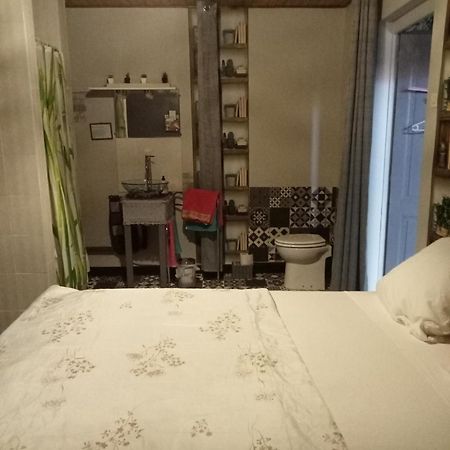 Le Repaire Des Ecureuils Bed & Breakfast Bourg-Argental Luaran gambar