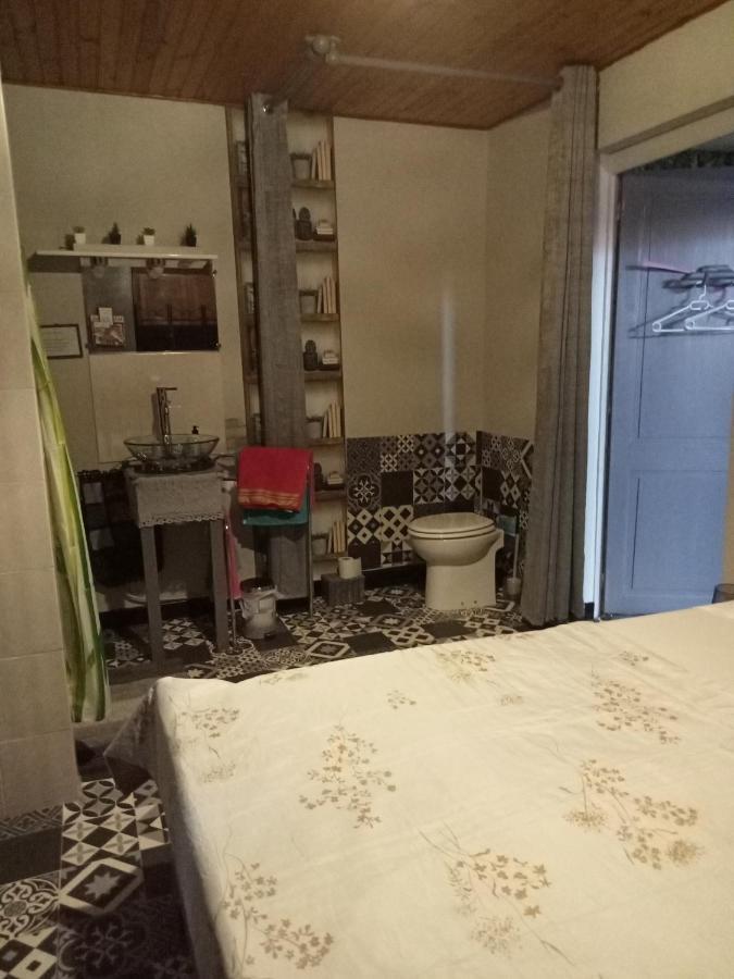 Le Repaire Des Ecureuils Bed & Breakfast Bourg-Argental Luaran gambar